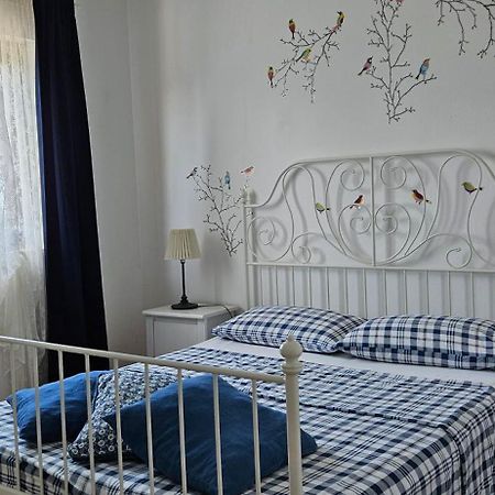 Holiday Home Marina Каштелир Екстер'єр фото