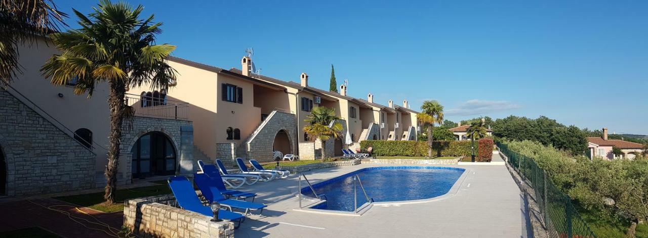 Holiday Home Marina Каштелир Екстер'єр фото