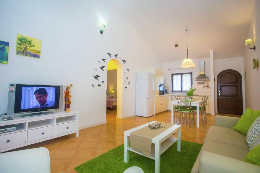 Holiday Home Marina Каштелир Екстер'єр фото